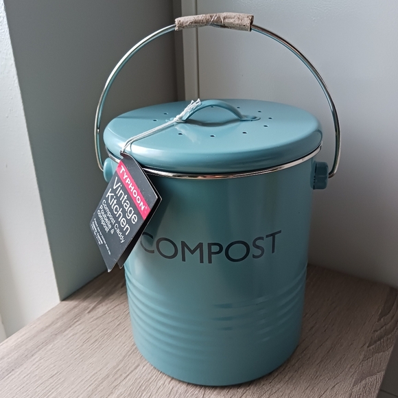 NWT Typhoon Vintage Kitchen Compost Caddy - Picture 2 of 13